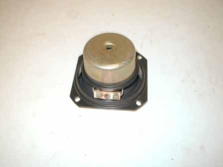 3 5/8 Inch 8 Ohm / 10 Watt Speaker (From A Dirt Dash Sitdown Machine) (Item #27) (Image 2)