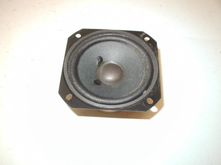 3 5/8 Inch 8 Ohm / 10 Watt Speaker (From A Dirt Dash Sitdown Machine) (Item #27) $6.99