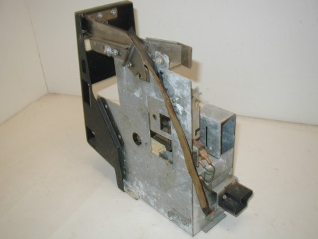 Merit / Megatouch XL (Model G20-101-001) (Cash Box Slide Out Assembly (Item 8A) Image 2