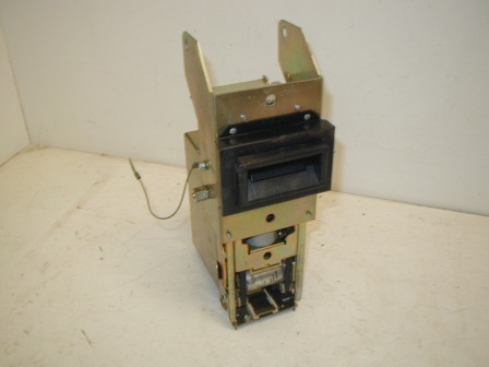 Rowe R-92 Jukebox Bill Acceptor With Stacker (Untested / Sold As Is (Item #26) $29.99
